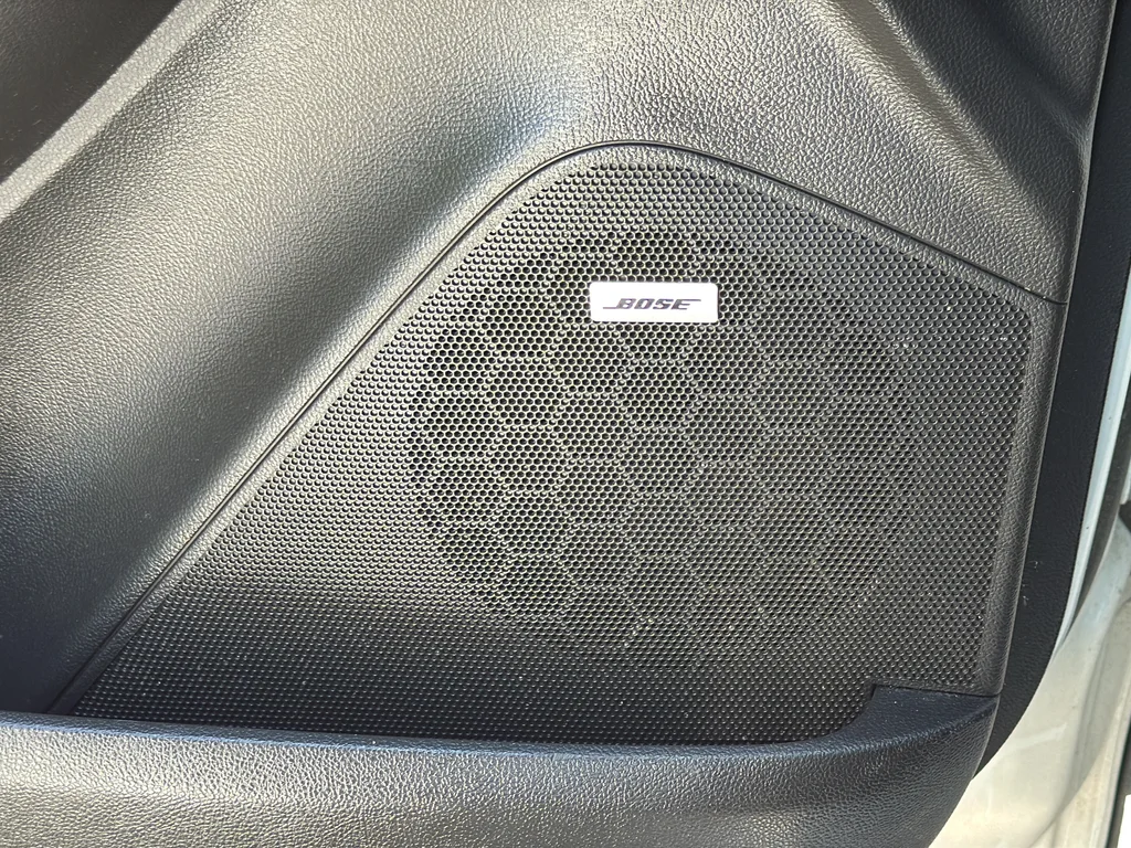 Used 2015 White Buick Premium image 5