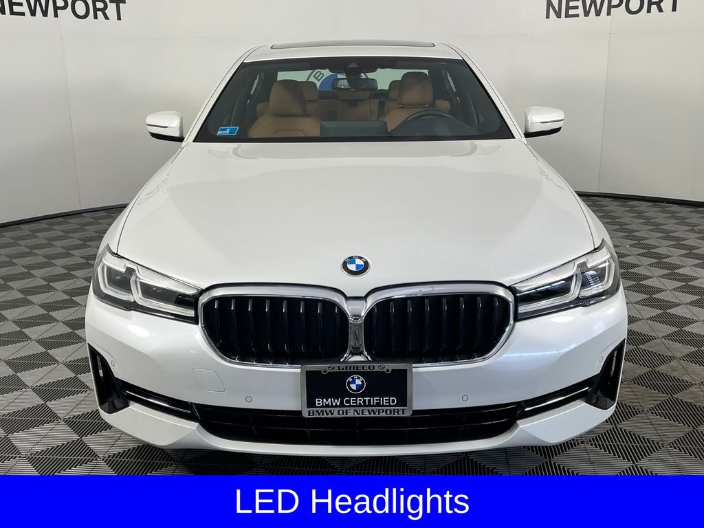 Used 2023 White BMW 530i xDrive image 7
