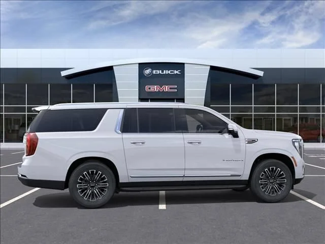 New 2026 Summit White GMC Elevation image 5