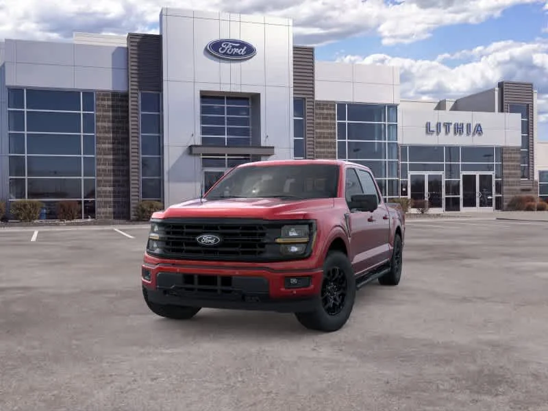 New 2026 Ruby Red Metallic Tinted Clearcoat Ford XLT image 2