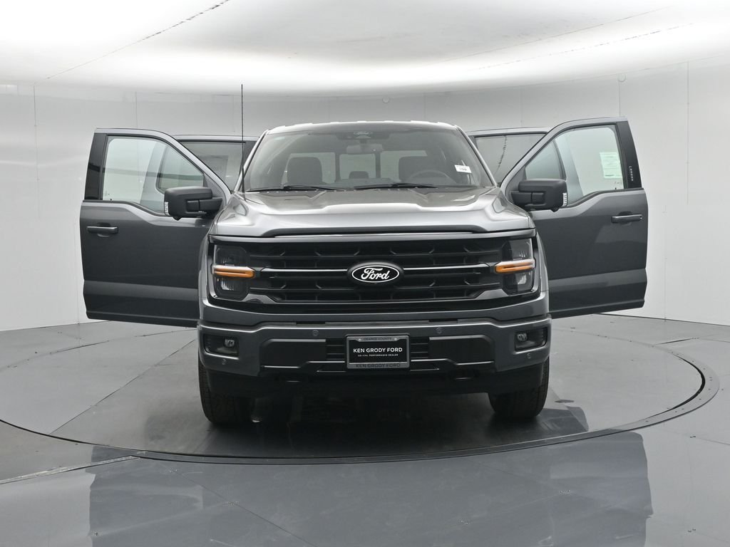 New 2026 Gray Ford XLT image 32