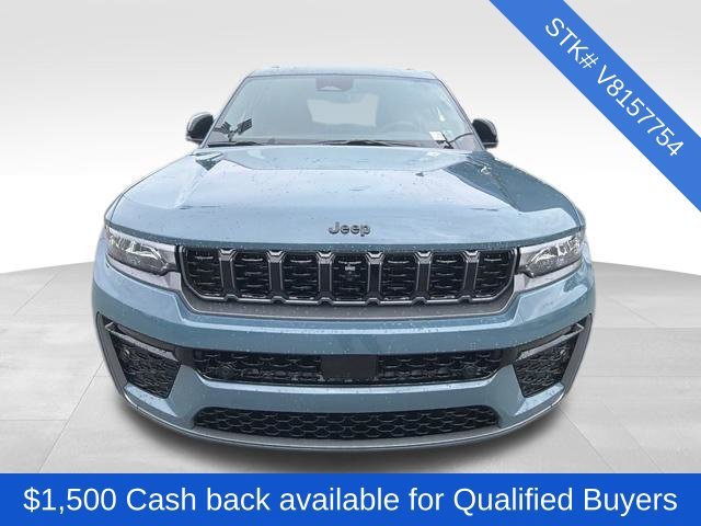 New 2027 Steel Blue Paint Jeep Limited Reserve image 2