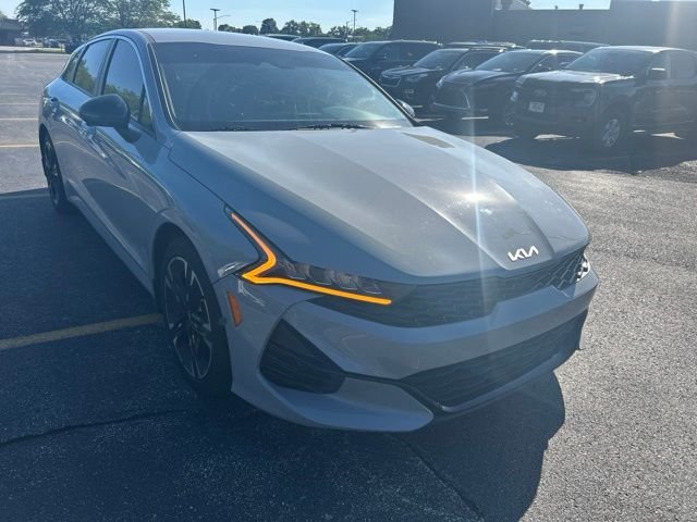 Used 2022 Wolf Gray Kia GT-Line image 4