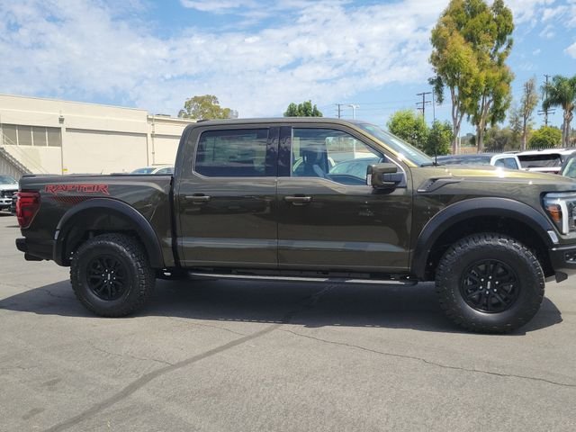 New 2026 Shelter Green Ford Raptor® image 31