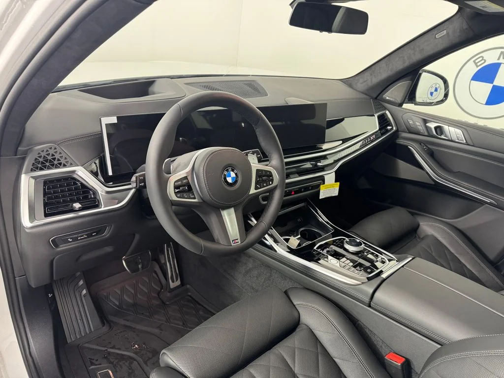New 2027 Mineral White Metallic BMW xDrive40i image 11