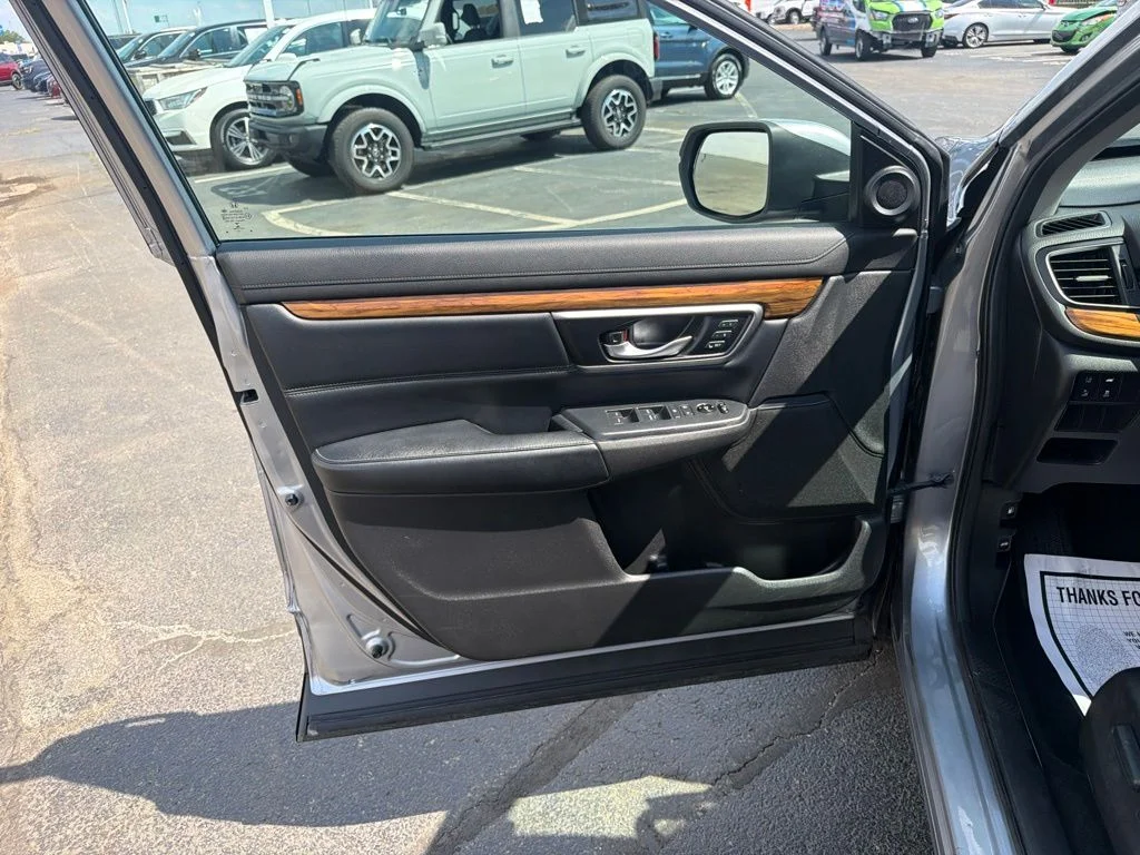 Used 2017  Honda EX-L image 22