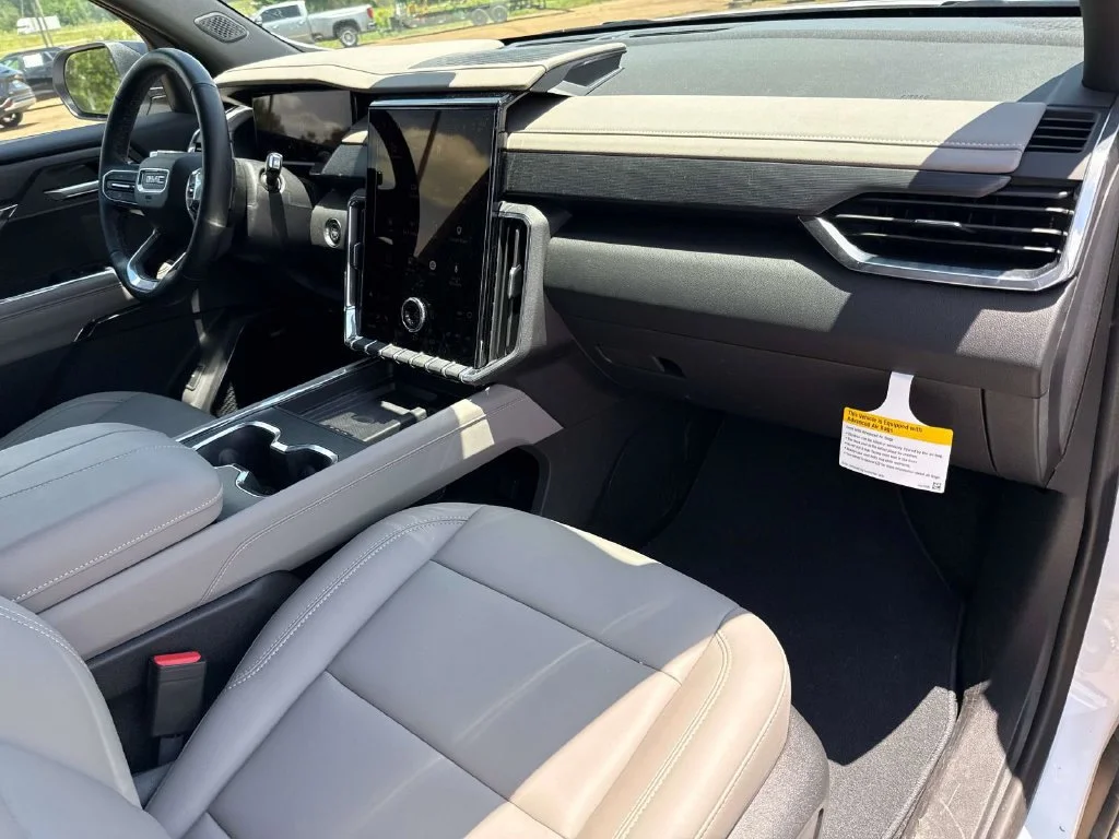 2026 GMC Acadia Elevation - Photo 24