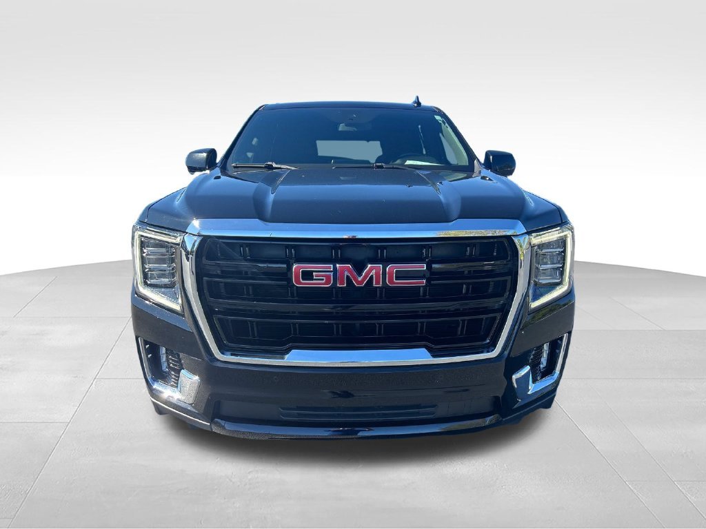 Used 2022 Black GMC SLE image 8