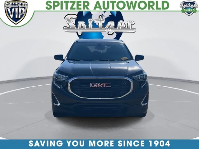 Used 2018 Black GMC SLE image 4