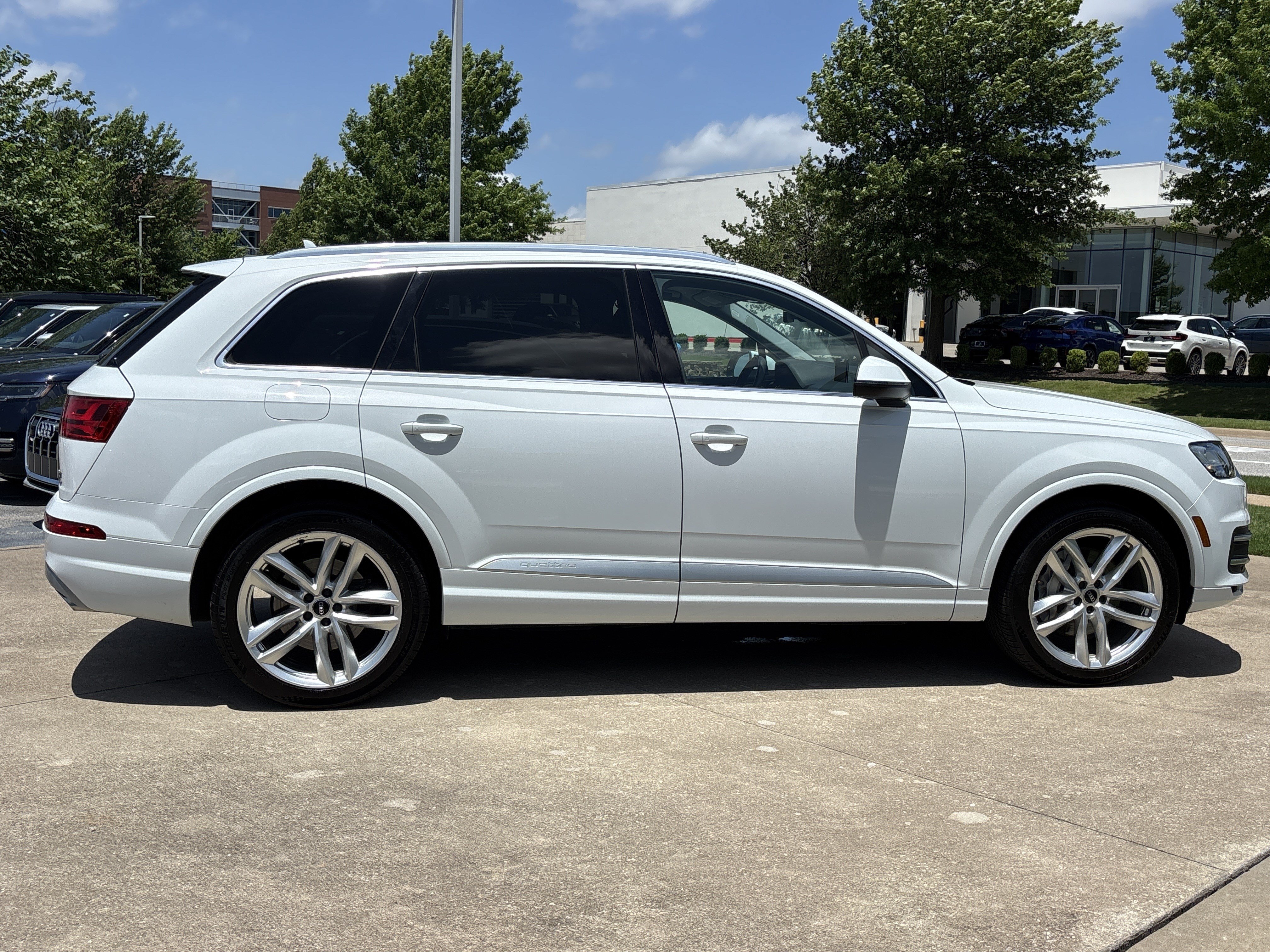 Used 2018 Glacier White Metallic Audi 3.0T Prestige AWD image 2