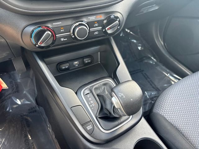 Used 2024 White Kia LX image 26