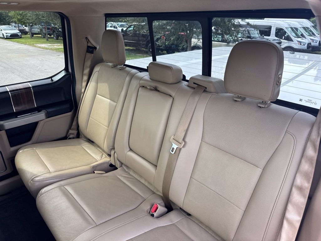 Used 2015 White Ford Lariat image 11