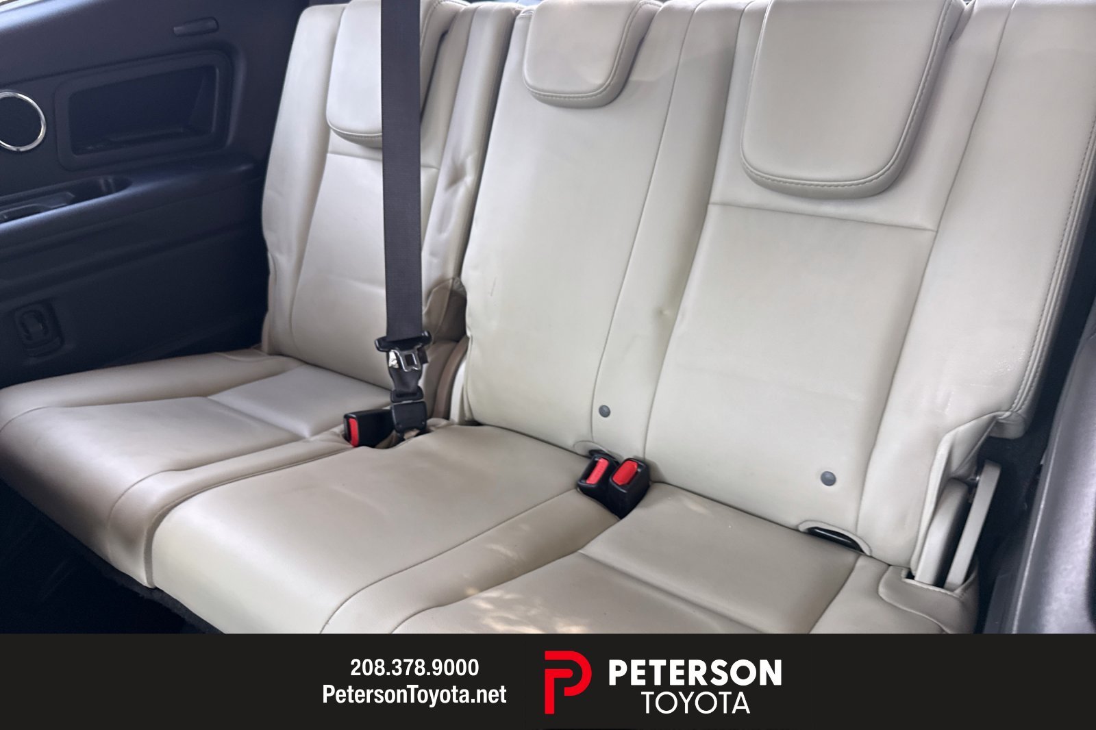 Used 2023 White Subaru Limited image 14
