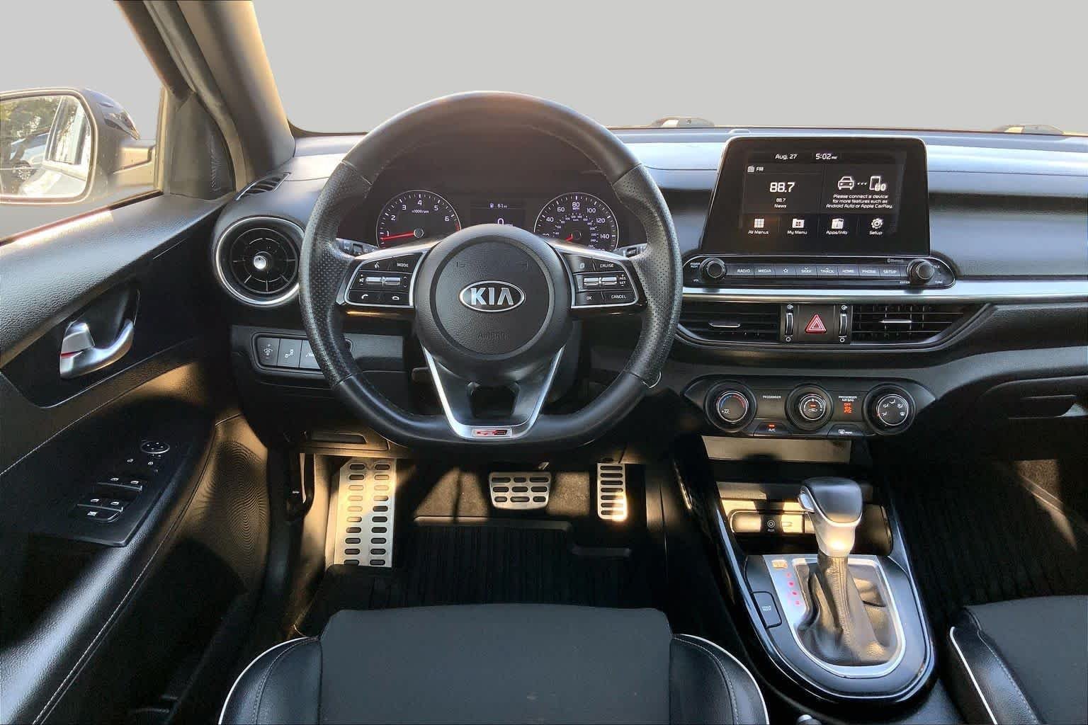 Used 2021 Snow White Pearl Kia GT-Line image 6