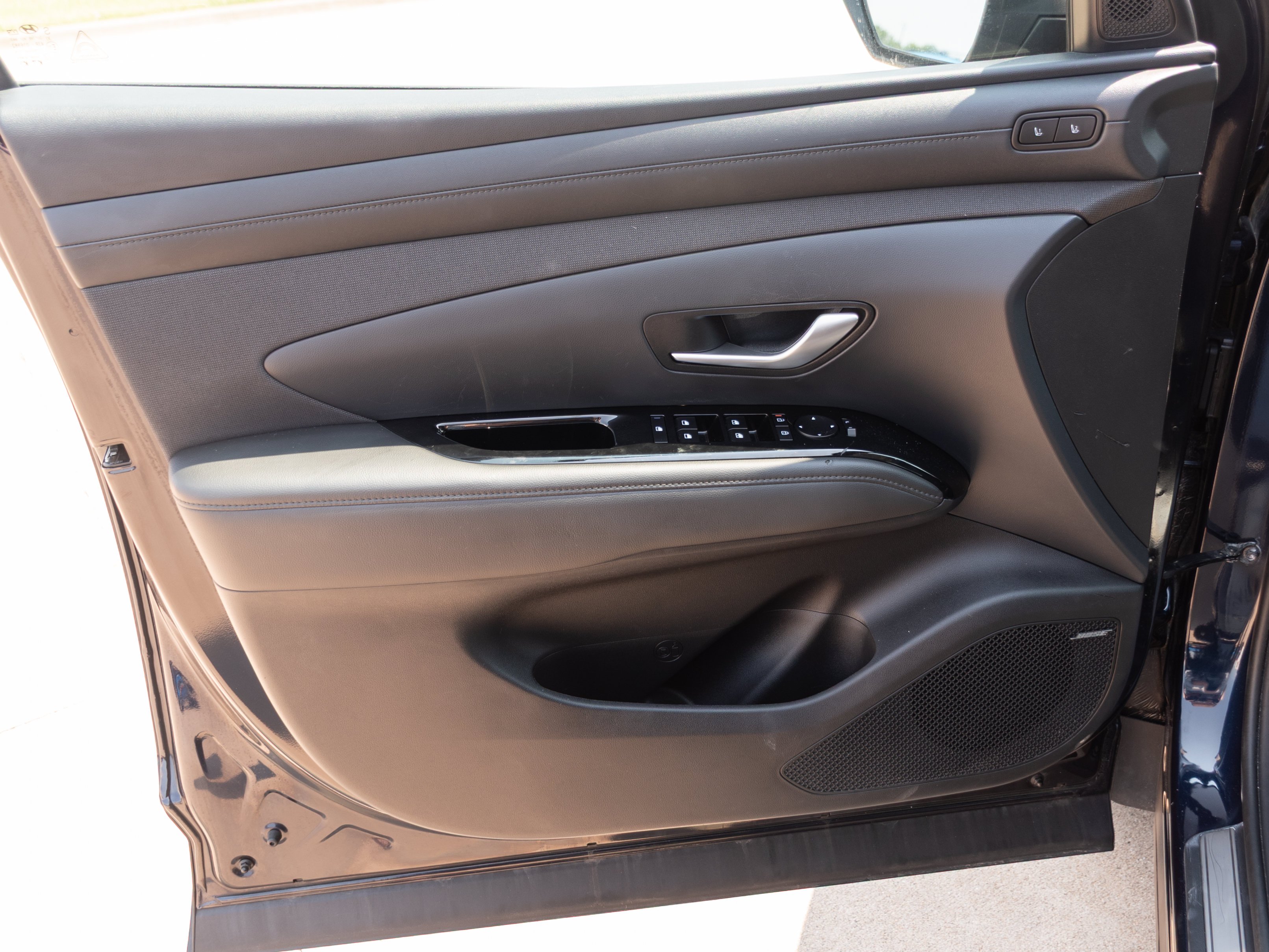 Used 2025 Deep Sea Hyundai Limited image 10