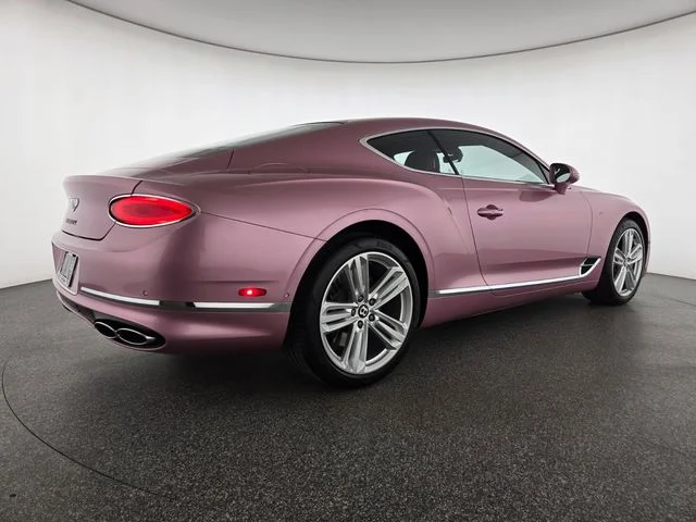 Used 2022  Bentley V8 image 2