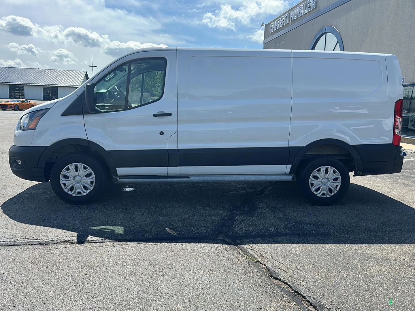 Used 2025 Oxford White Ford 250 image 8