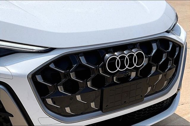 Used 2025 White Audi 2.0T Premium Plus image 30