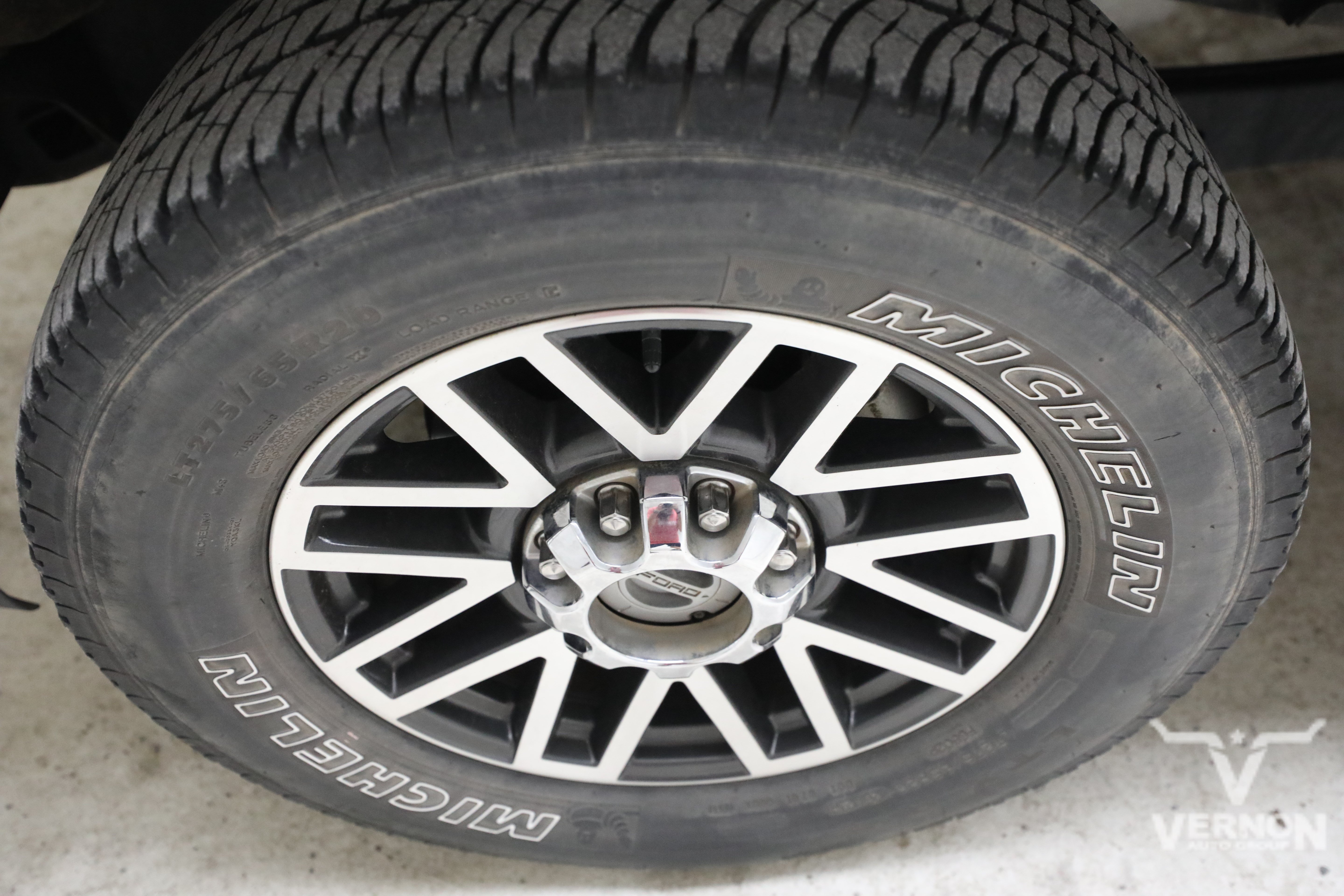 Used 2018 Ingot Silver Metallic Ford Y image 10