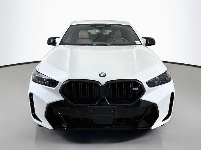 Used 2024 White Metallic BMW M60i image 2
