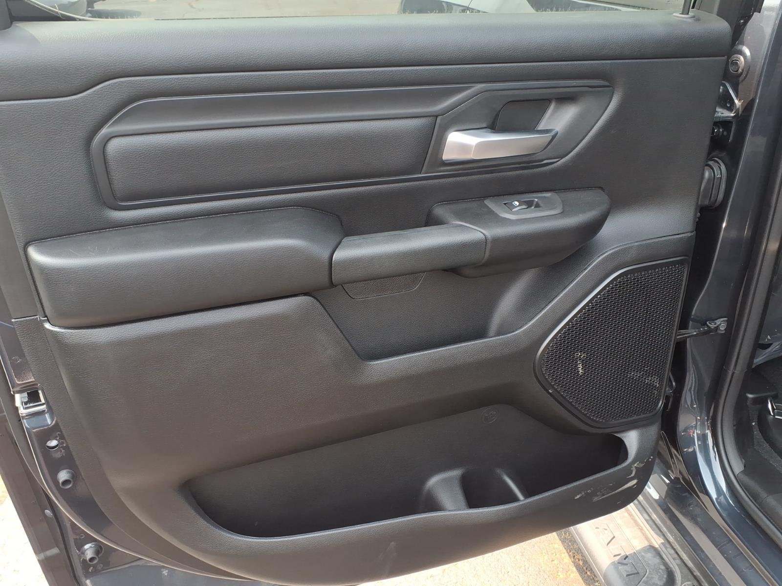 New 2026 Forged Blue Metallic Exterior Paint RAM Express image 9