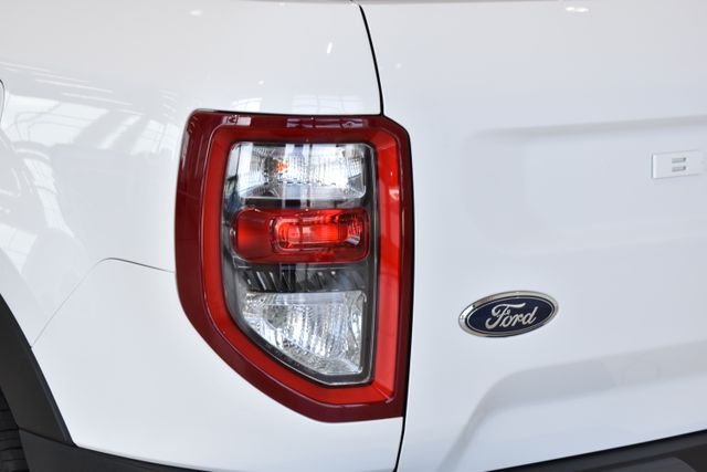 Used 2025 White Ford Outer Banks image 7