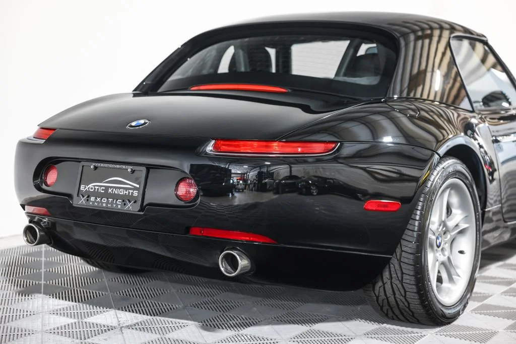 Used 2002 Black BMW Base image 10