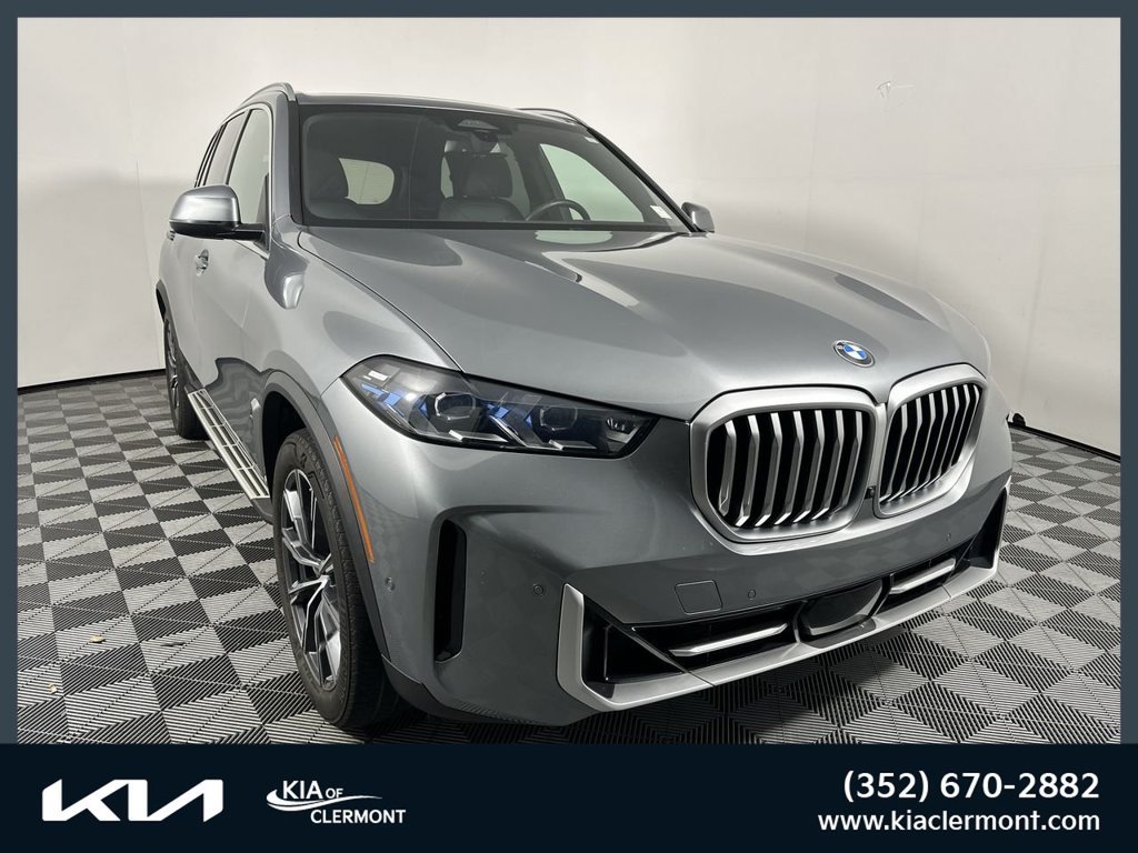 2025 BMW X5 40i