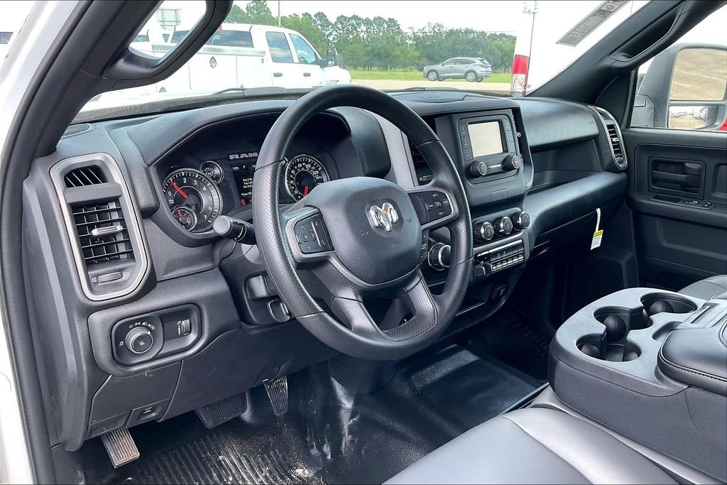 New 2024 Ram 2500 Tradesman 4D Crew Cab