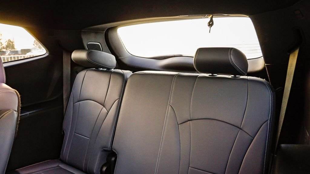 Used 2024 Summit White Buick Premium Group image 23
