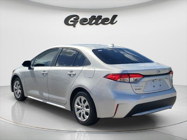 Certified Used 2020 CLASSIC SILVER MET Toyota  image 7