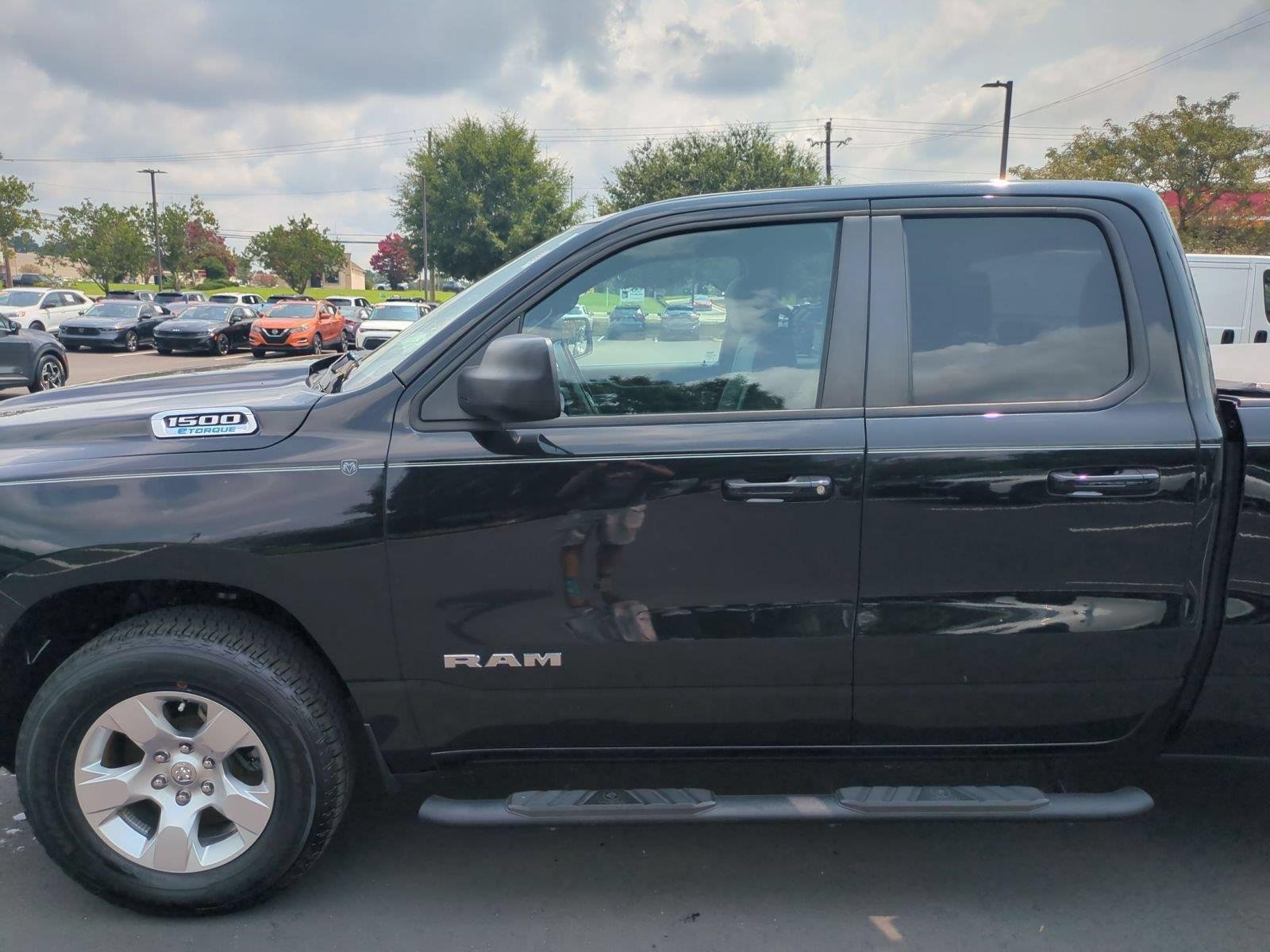 Used 2022 Diamond Black Crystal Pearlcoat Ram Big Horn image 15