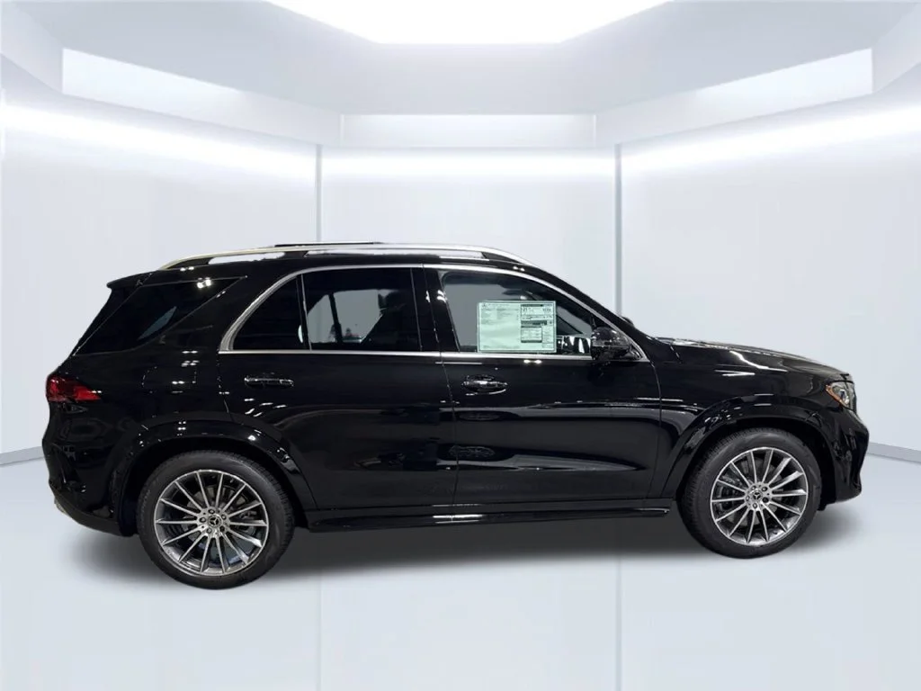New 2027 Obsidian Black Metallic Mercedes-Benz GLE 450 image 43