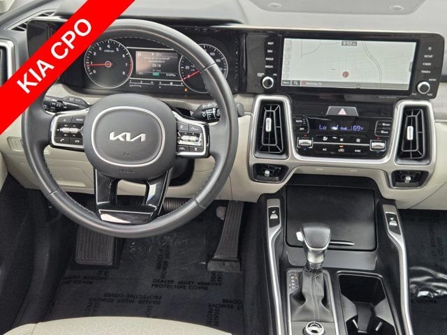 Used 2023 Black Kia EX image 26