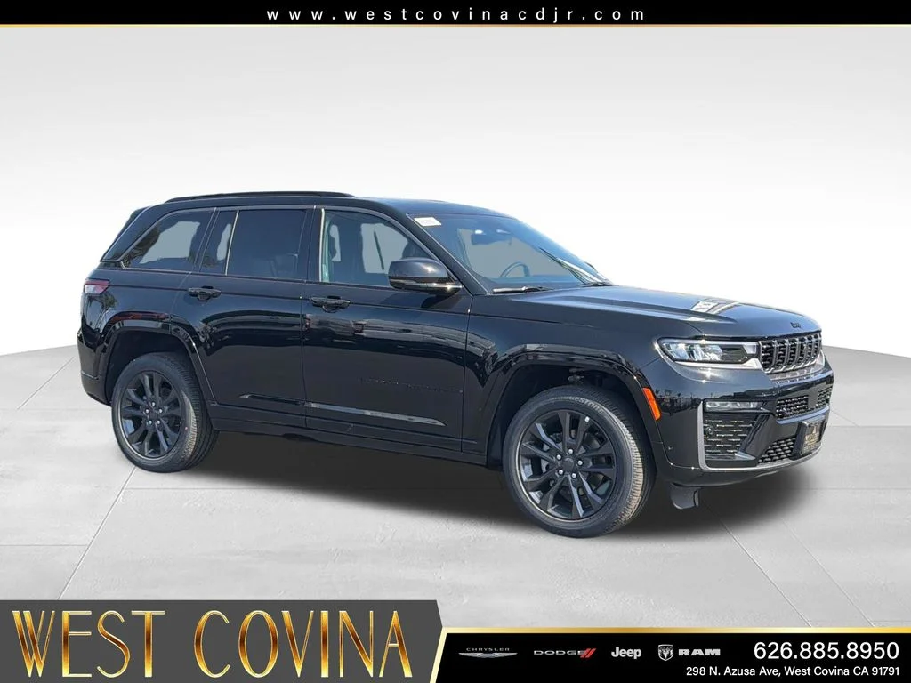 New 2026 Diamond Black Crystal Pearl-Coat Exterior Paint Jeep Limited Reserve image 7