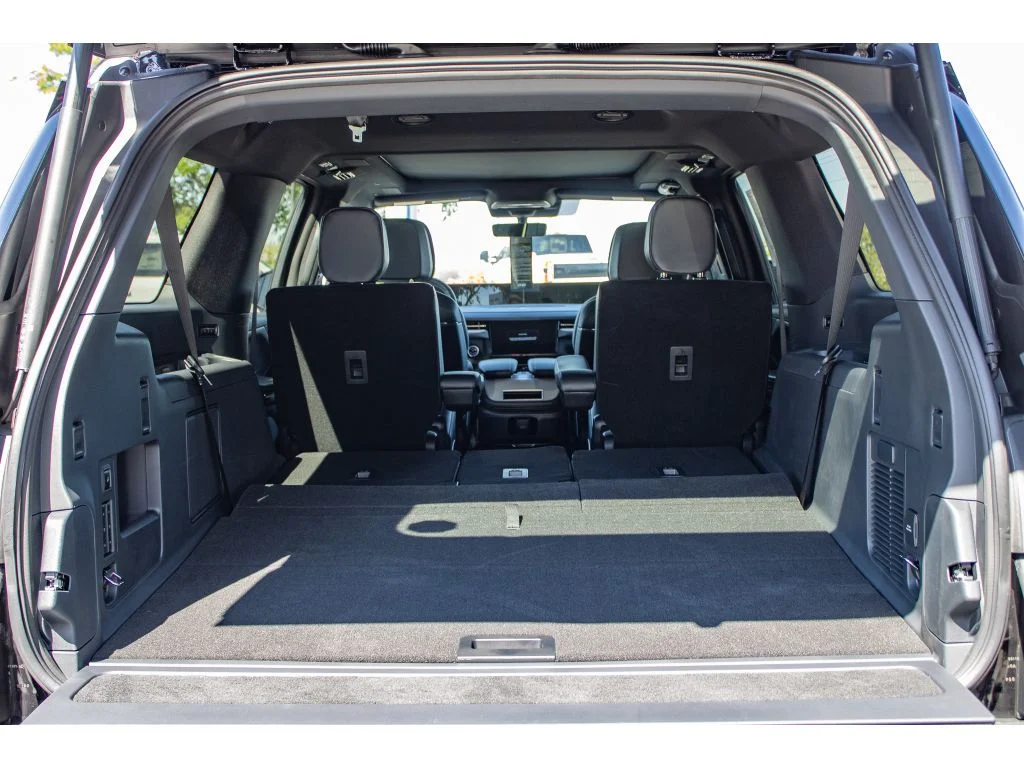 New 2026 Infinite Black Metallic Clearcoat Lincoln Reserve image 18