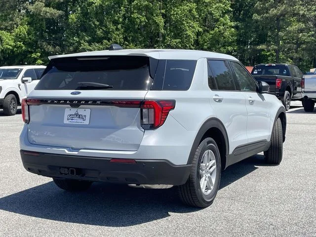 New 2026 White Ford Active image 3