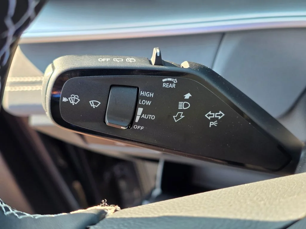 2026 Volkswagen Tiguan SE - Photo 19