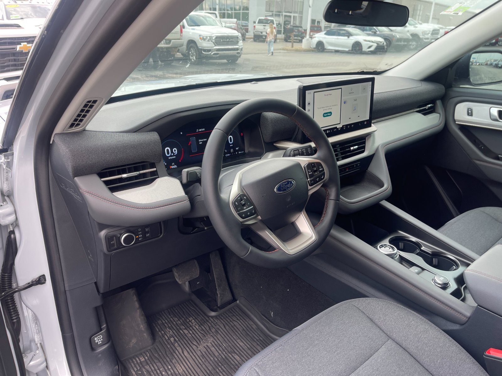 New 2026 Space White Metallic Ford Active image 10