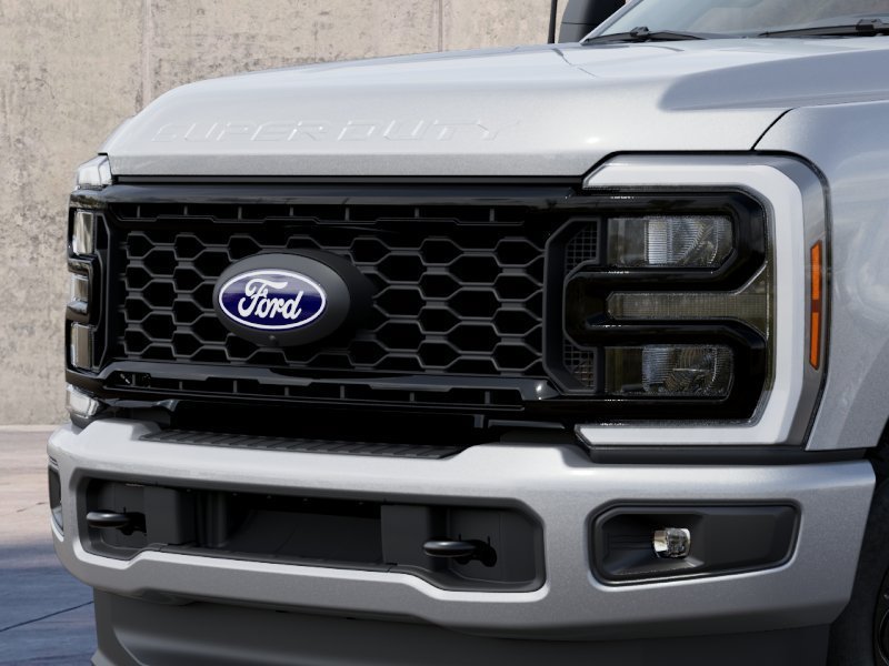 New 2027 Iconic Silver Metallic Ford F-350® XLT image 17