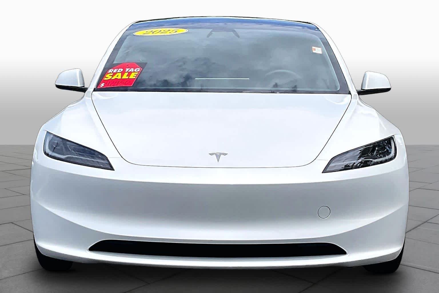 Pre-Owned 2025 Tesla Model 3 Long Range