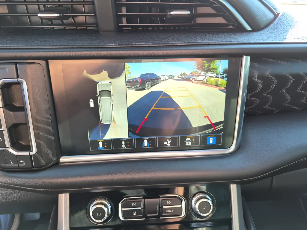 Used 2022 Black GMC Denali image 25