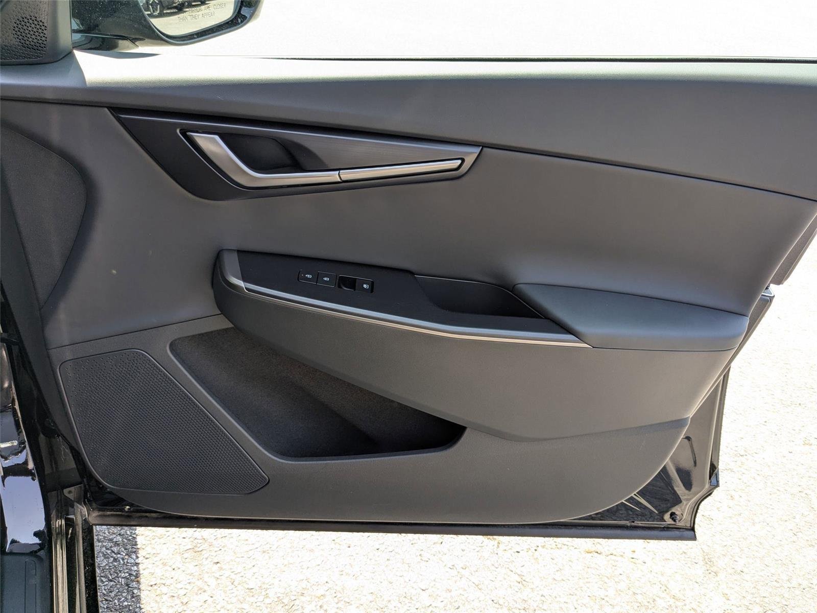 2025 Kia EV6 Wind - Photo 33
