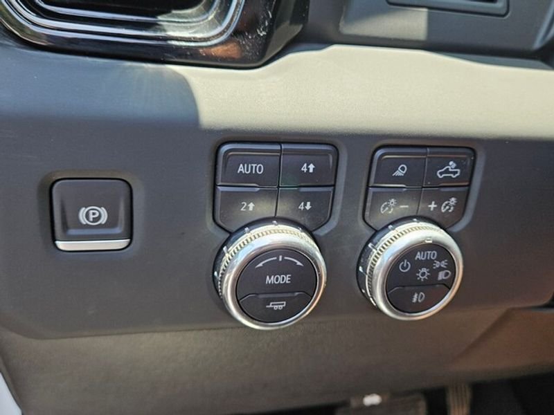 2024 GMC Sierra 1500 AT4 - Photo 28