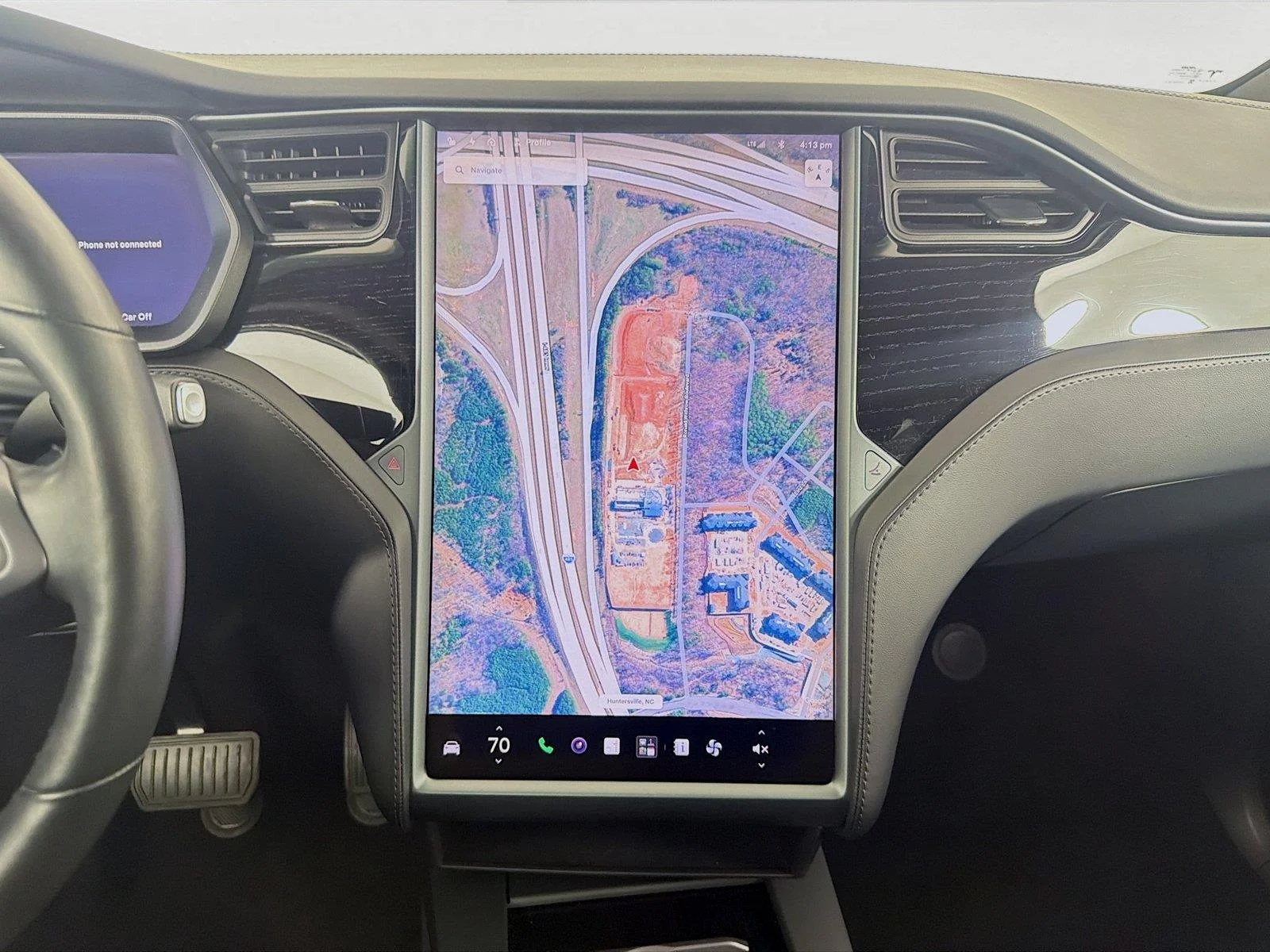 Used 2018  Tesla 100D image 16