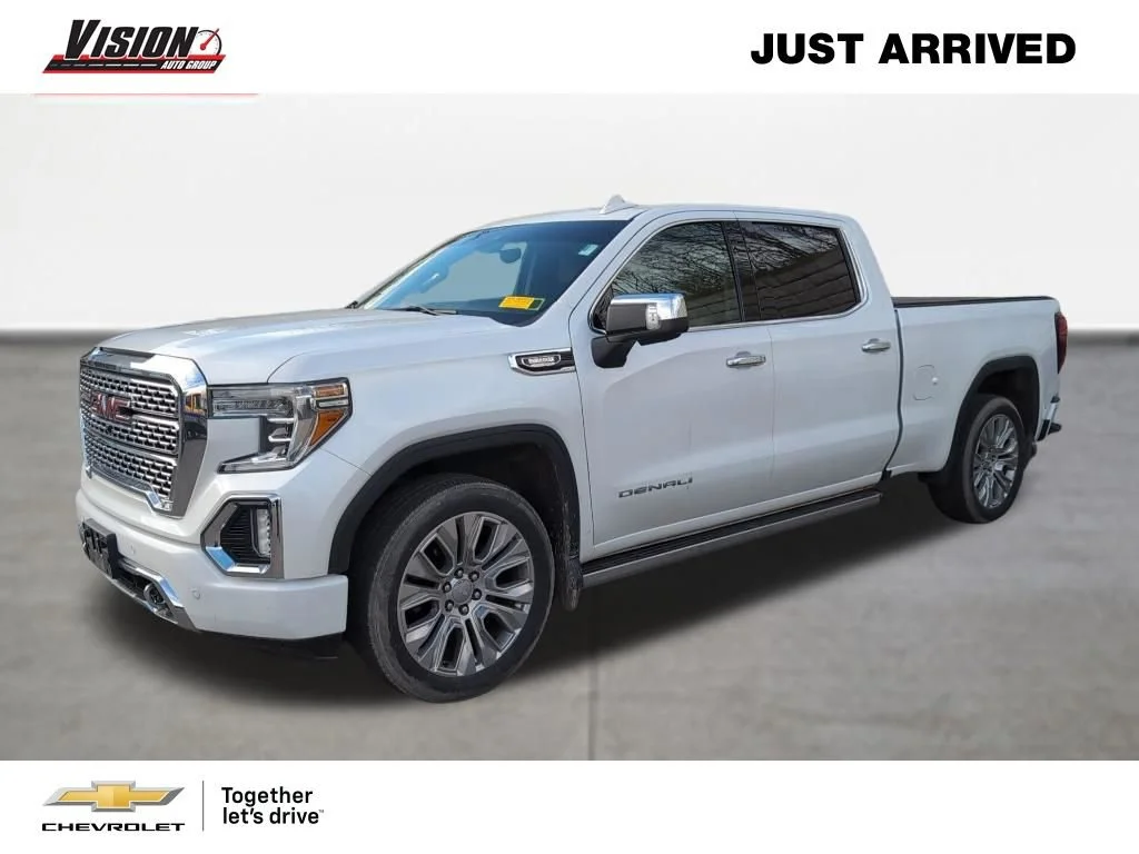 2021 GMC Sierra 4WD Crew Cab Short Box Denali's photo