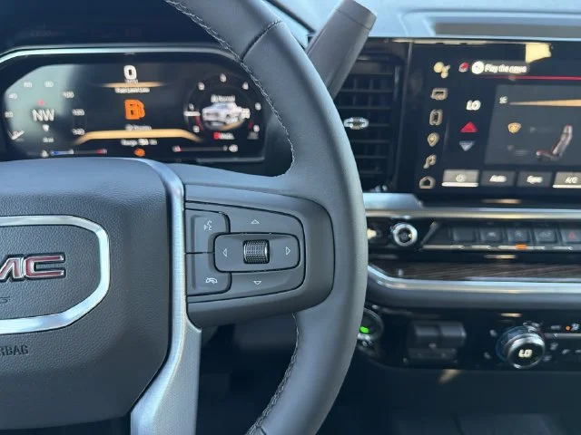 New 2026 Sterling Metallic GMC Elevation image 30