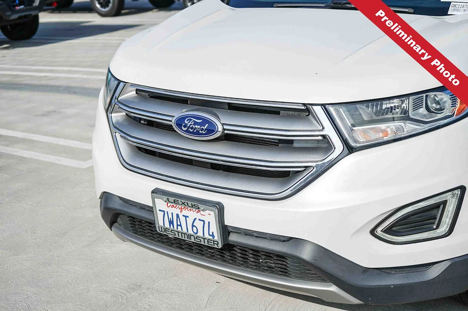 Used 2016 White Platinum Metallic Tri-Coat Ford SEL image 5