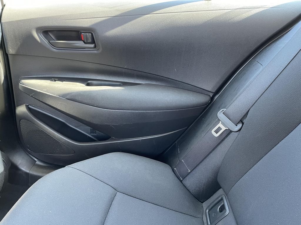 2022 Toyota Corolla LE - Photo 17