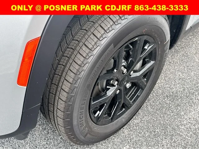New 2026 Silver Zynith Exterior Paint Jeep Laredo image 35